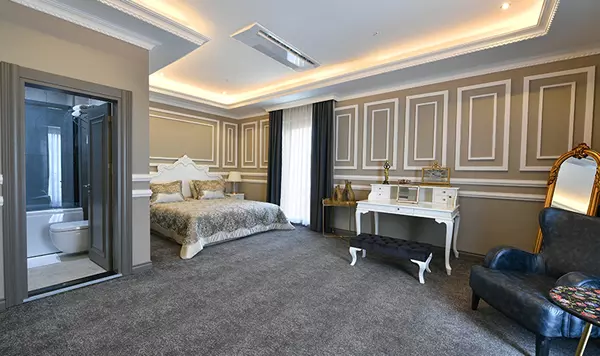 D'lux Boutique Hotel